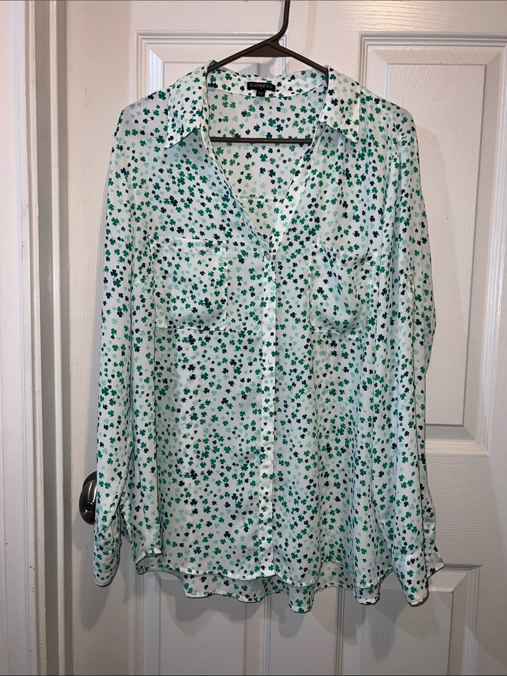 Express White Button-Down Blouse with Green Clover Print